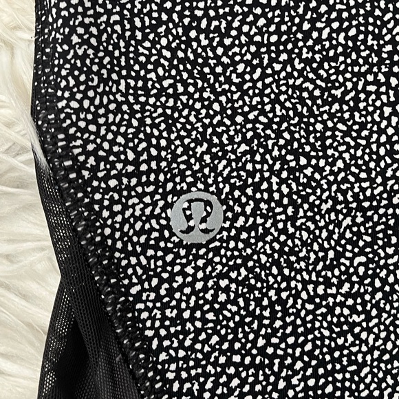 {Lululemon} Invigorate 7/8 Tight Legging in Chakra Print Alpine White Black - Picture 7 of 10
